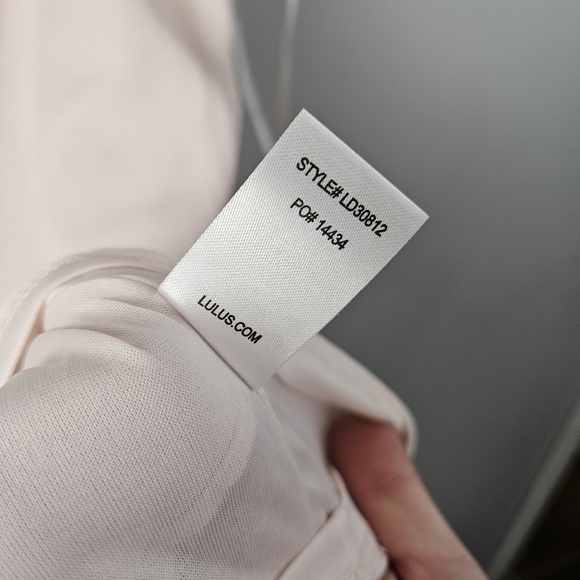 Lulu’s Pink Halter Mini Dress Crochet Large - Picture 7 of 13